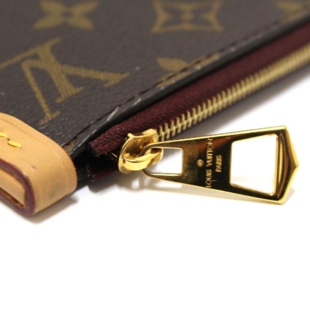 Authentic Louis Vuitton Monogram Carryall Pochette - Picture 7 of 10